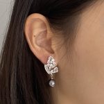 Gray Pearl Crystal Earring E04 1